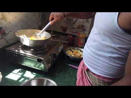 Señora Ne Naukar Se Cocina Me Choot Chudayi Karayi Fire -eecouple 