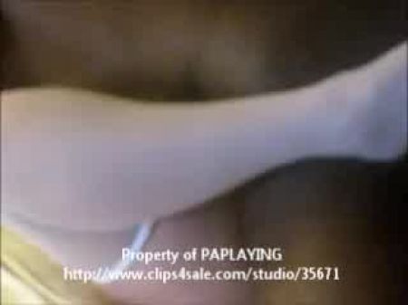 Esposa Con Bbc, Jugando 