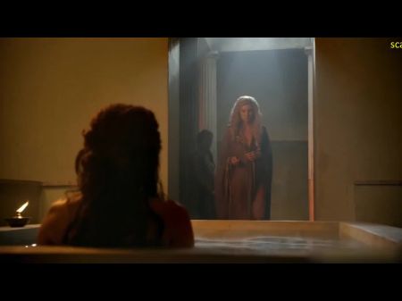 露西·劳勒斯（Lucy Lawless）和维瓦·比安卡（Viva Bianca）在spartacus scandalplanet.com 