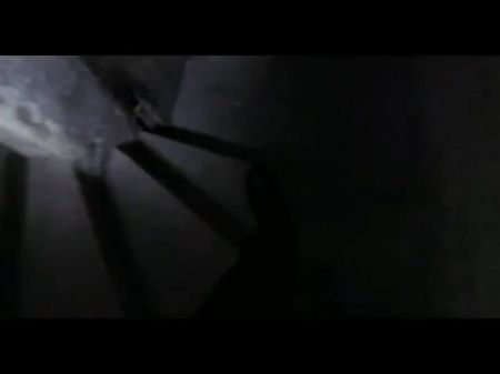 Thif In Mask Fucks Hermoso PirneaD Chick 