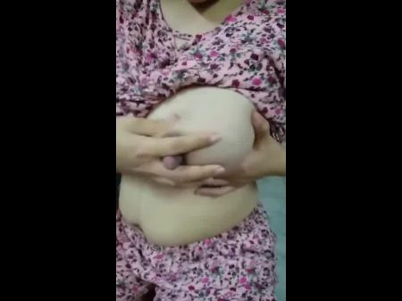 Milchbrötchenmassage (große dunkle Nippel) 