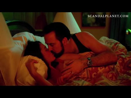 روبن تون عارية الثدي في مشهد الجنس على ScandalPlanetcom 