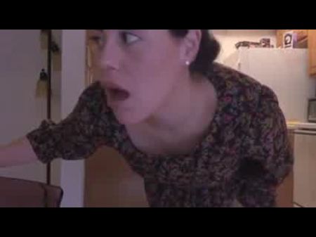 Mom Masturbates In Front Of Her Step Son