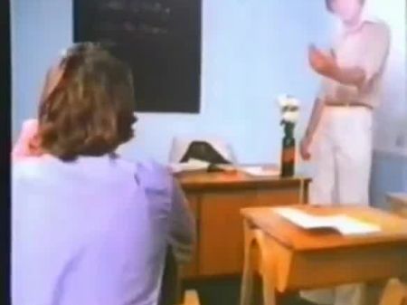 STP5 Naughty Schoolgles تتمتع بمقاضاة الديك الكبيرة 