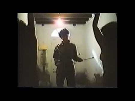 سجناء تعذيب 