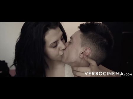 Испанская подростковая пара 