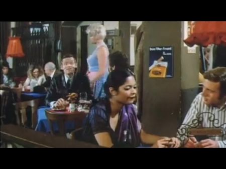 India y Aleman (niña india y rubio alemán) Erotica 