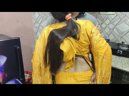 Jija ji seducida por el cuerpo sexy de Saali folló su coño y culo hindi audio 