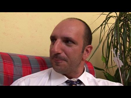 Puttanella Italiana Scopa Il Papa