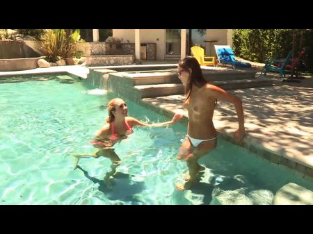 女同性恋完全疯狂（故事＃01）