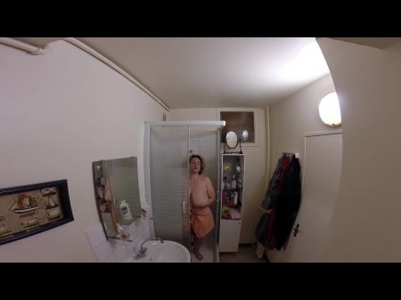 A Bootylicious Lady Gets Her Ginormous Rump Plumbed By A Ebony Stud