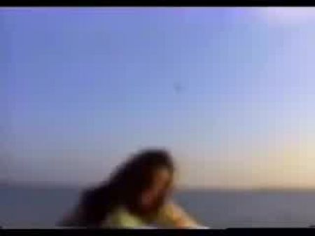 تريد أن تمتص هذه البسيسات بشكل سيء 