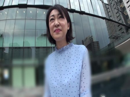H067G01 امرأة ناضجة تبلغ من العمر 60 عامًا مع زوجة صالحة وأجواء حكيمة تقع في الحب في وجهة رعاية التمريض بدوام جزئي وتستعيد ثقتها باعتبارها امرأة متعة شديدة وجنس الحماقة الذروة 