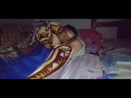 Compartir Una Cama Con Hijastro Cachondo Termina En Un Creampie Inesperado 