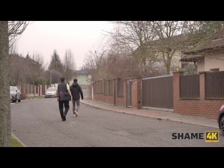 أفضل خدمة مباشرة. الجنس الساخن مع فيكتوريا نوفا 