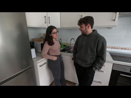 My Roommate In The Kitchen Naf And Nach