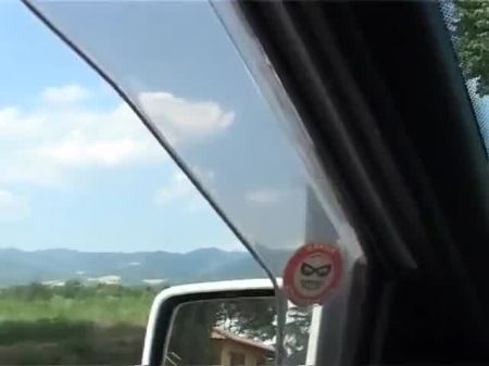 Estas amas de casa italianas están realmente ansiosas por las pollas 