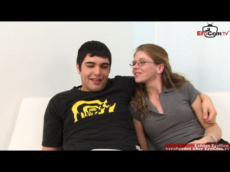 La puta normal con anteojos quiere que su esposo vea cómo folla la BBC 