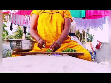 Hermosa Doncella De La Hermosa Criada India Dueño De La Casa Pequeña Polla, Telugu Dirty Talks. 