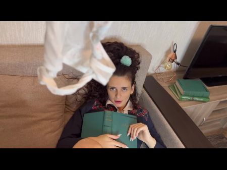 Pregnant Girl Hops On A Dick And Gets A Bunch Of Cum Inwards