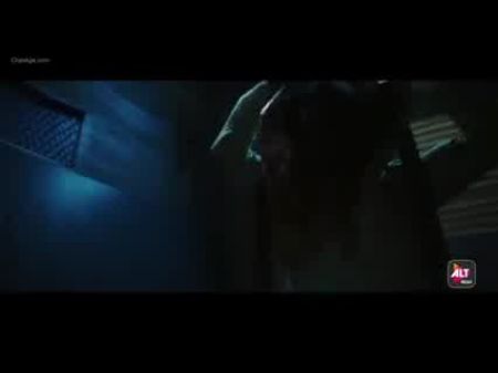 Train Mai Daku Ki Suhag Raat