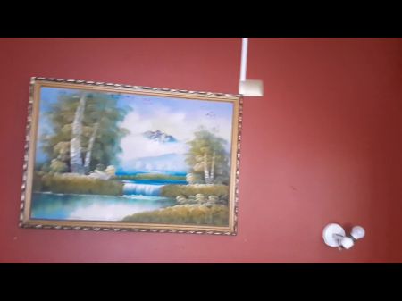 我诱使我的继母在我们一个人在家时他妈的她