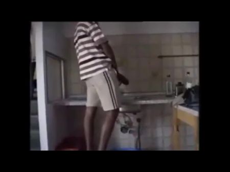 Cuck Ehemann Filme Frau mit ihrem schwarzen Liebhaber 