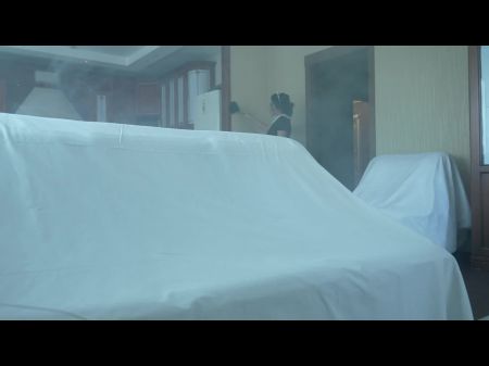 Porno Horror: The Ghost Of The Maid