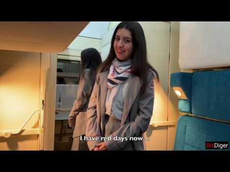 Der Schuldanleiter bot dem Passagier Anal und Cumwalk 