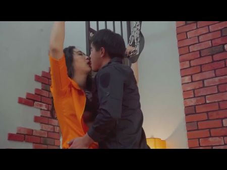 带女友去酒店做爱