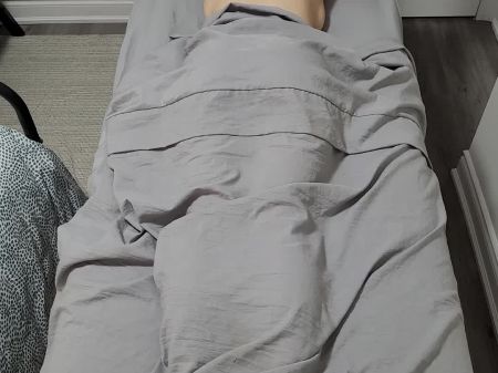 La segunda sesión del cliente exhibicionista coreano con Massageviper 