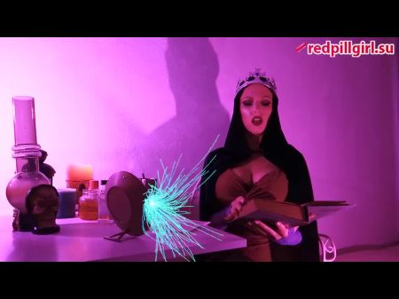 邪恶的女王角色扮演 -  Redpillgirl 