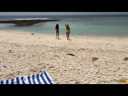 Crank Cummed On Gals While They Were Sunbathing On A Community Beach