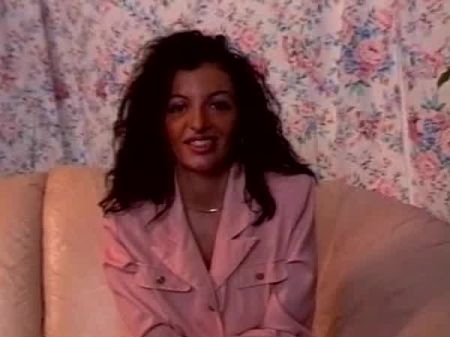 würziger Dreier mit doppelter Eindringen für eine Schlampe 