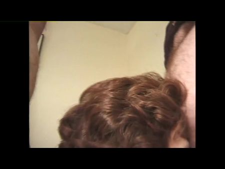 Alte Oma von zwei Männern im Arsch gefickt 