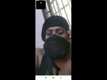 الجزء الخلفي من التاميل ملعب جبهة مورو 