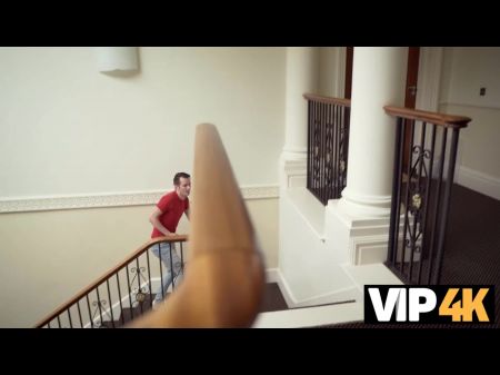 Su Sabor Lechoso. Sexo Caliente Con April Velvet 