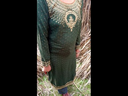 Ganna Chori Karte Ladki Ko Choda Hindi Audio Video 