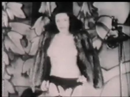 Candy Barr the Smart Alec (Raishing Movie en Full HD 