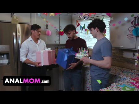 Nichts sagt alles Gute zum Geburtstag wie Analsex 