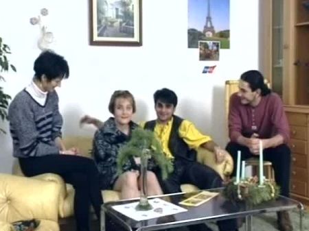 Slutty Deutsche Teenager Trinken Nach Analsex 