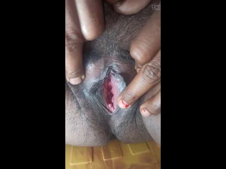 Desi Bhabhi Showing A Little Bit Inwards Of Vagina , The Pinkish Part