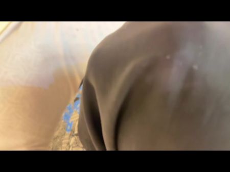 عندما يكون 45yo مصر حجاب unnty قراءة كتاب ، ثم 18yo جار يمارس الجنس معها (الثدي الكبير والأكثر الحمار MILF العربية الجنس) 
