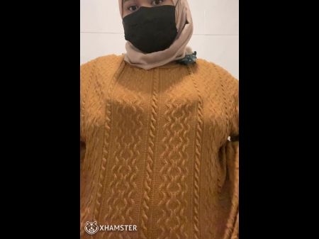 Ramas Tetek Dalam banheiro 