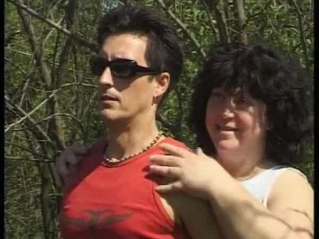 Teilen Einer Frau In Der Natur 