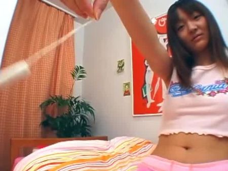 Esta vagabunda adolescente sabe como tomá -la 
