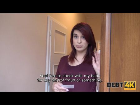 Hung Bank الموظف يمارس الجنس مع المدين الحامل 