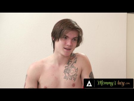 妈妈的男孩变态继子想要用他的大公鸡打开他性感的摩洛伊斯兰解放阵线水晶什ush屁股