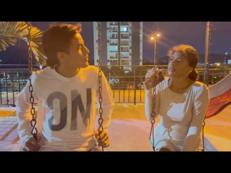 أرحب جارتي الجديدة بأفضل اللعنة في حياتها 