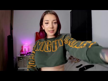 Этот колумбиец любит чувствовать себя как шлюха для своих поклонников 